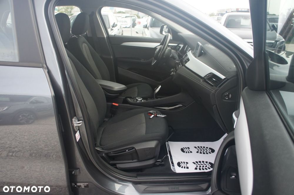 BMW X2 - 16