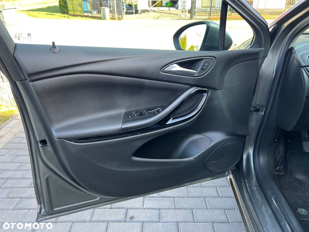 Opel Astra - 17