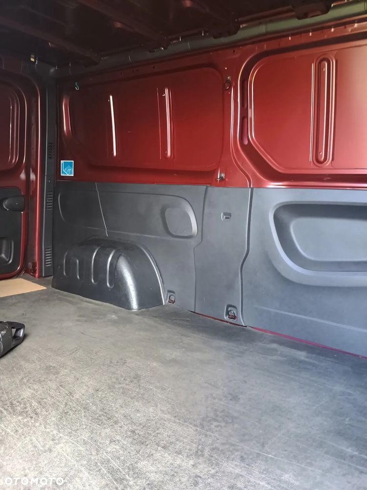Renault TRAFIC - 14