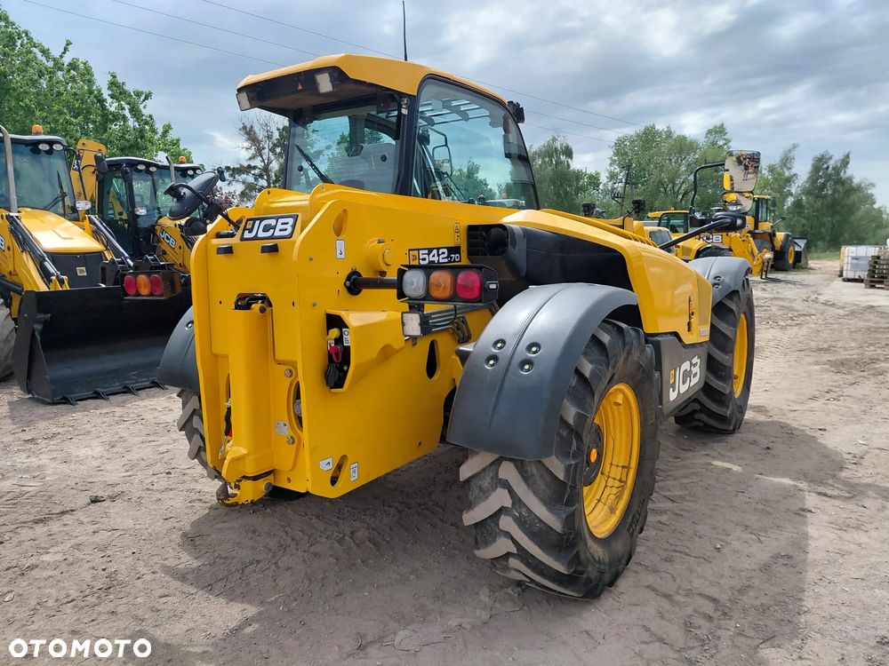JCB 542-70 Agri Xtra - 5