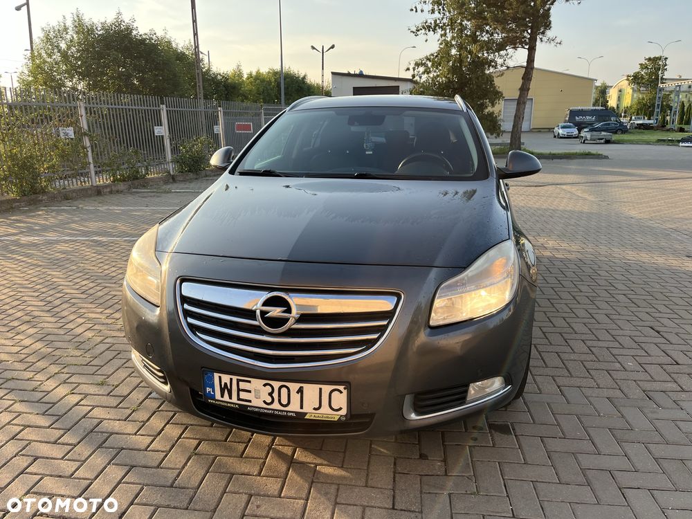 Opel Insignia - 1