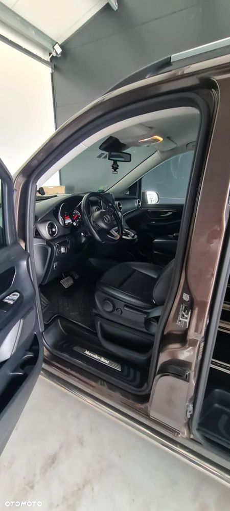 Mercedes-Benz Klasa V 220 CDI Avantgarde 7G-Tronic (ekstra d³) - 6