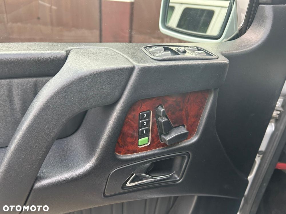 Mercedes-Benz Klasa G 55 AMG Automatik - 15