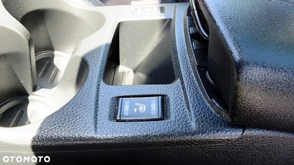 Nissan Qashqai 1.2 DIG-T N-Connecta - 28