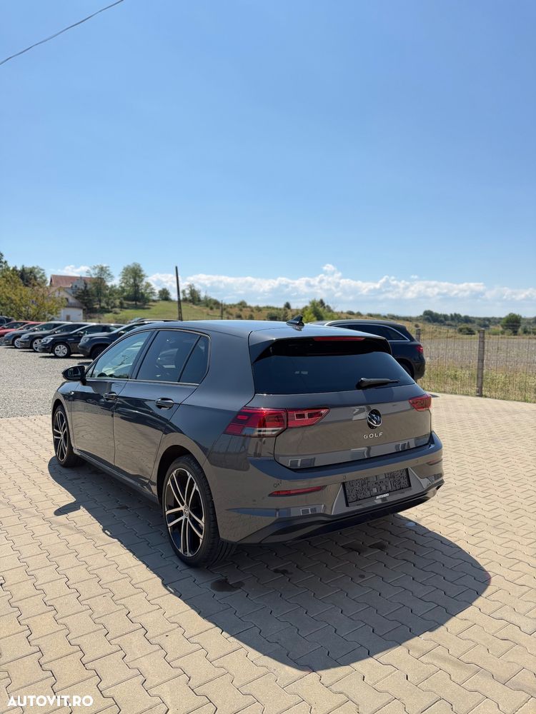 Volkswagen Golf - 4