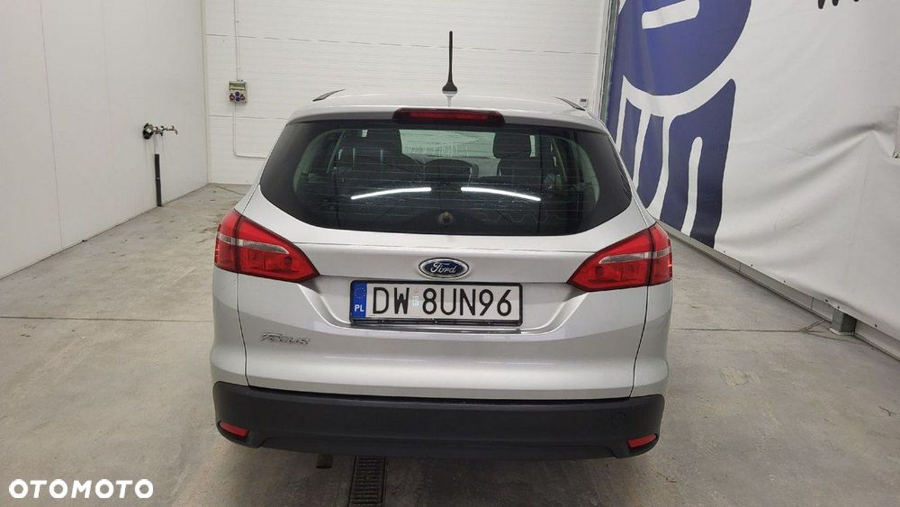 Ford Focus - 7