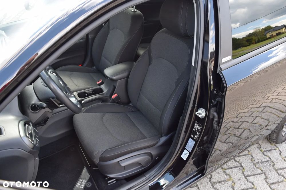 Hyundai i30 1.5 T-GDI 48V Executive DCT - 19