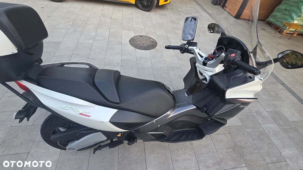 Aprilia SRV 850 - 3