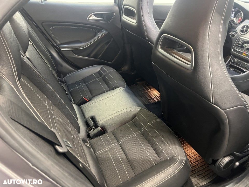 Mercedes-Benz GLA - 22
