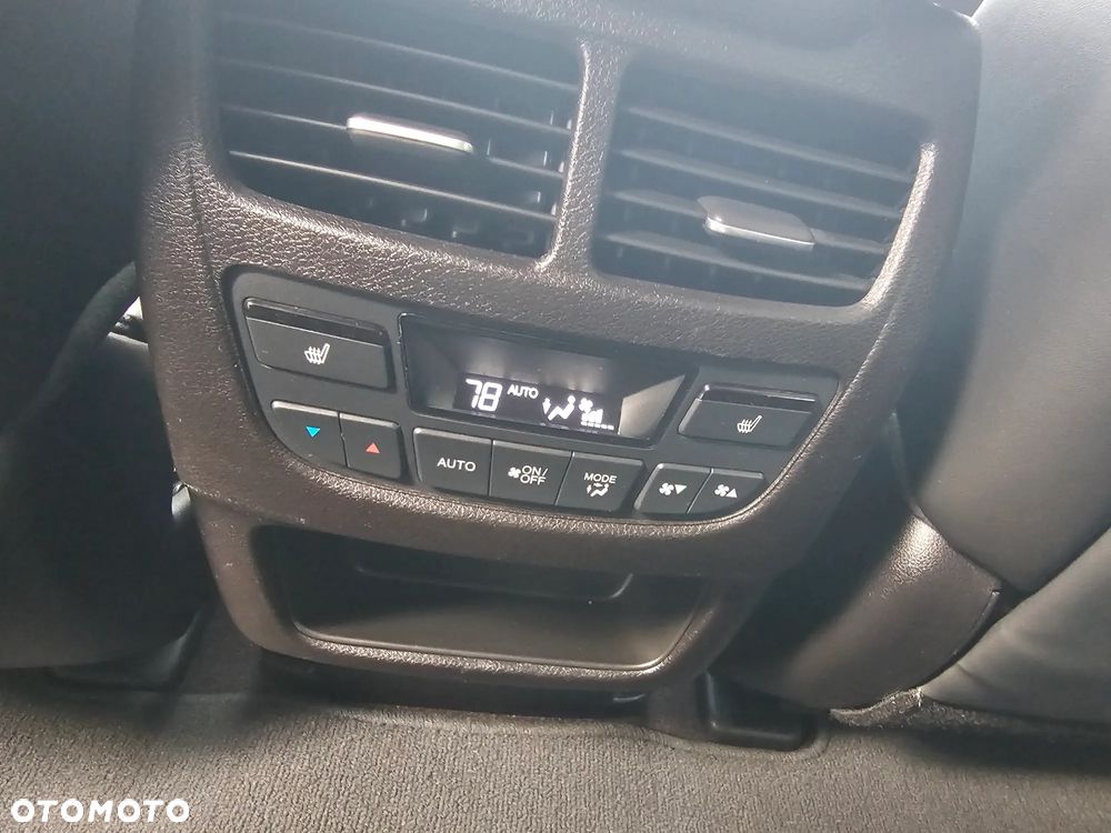 Acura MDX - 26