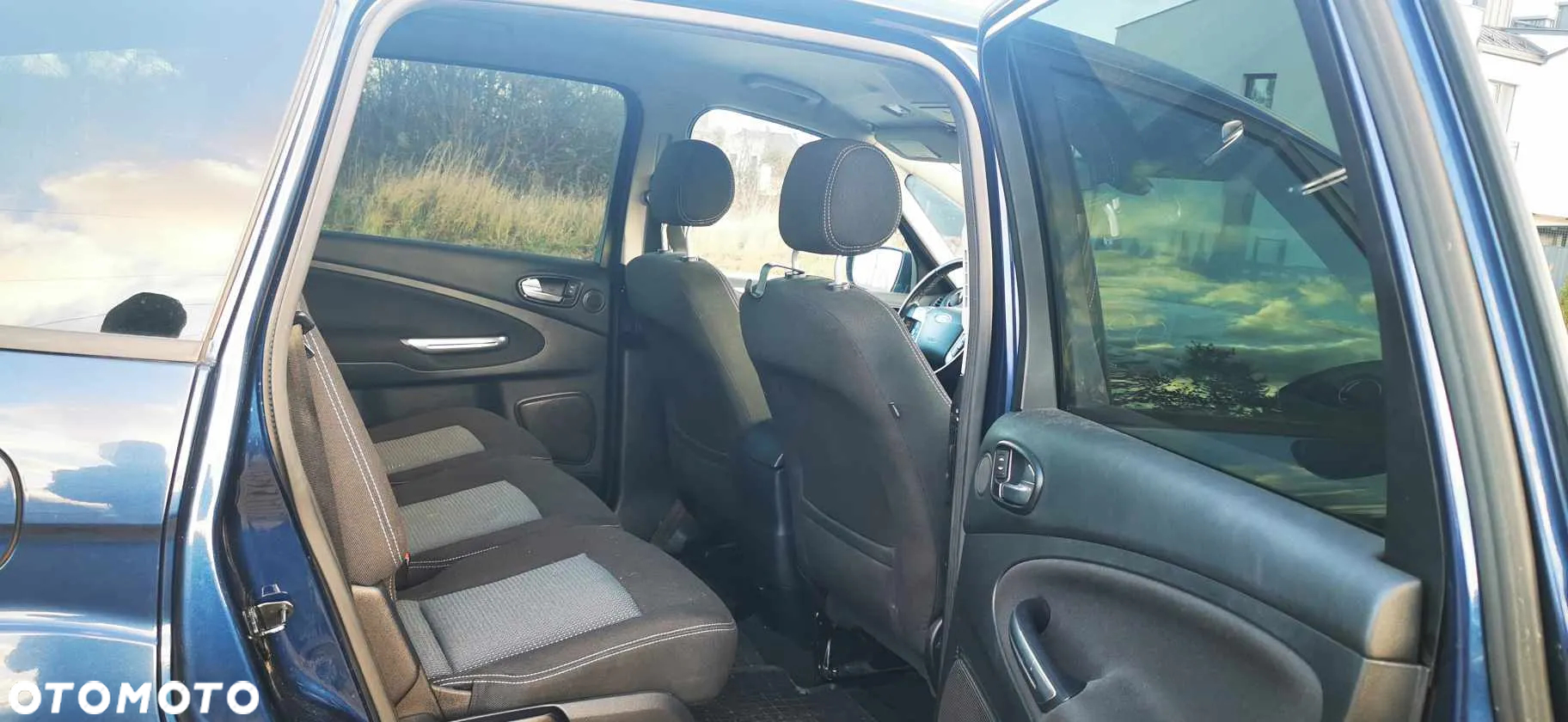 Ford S-Max - 15