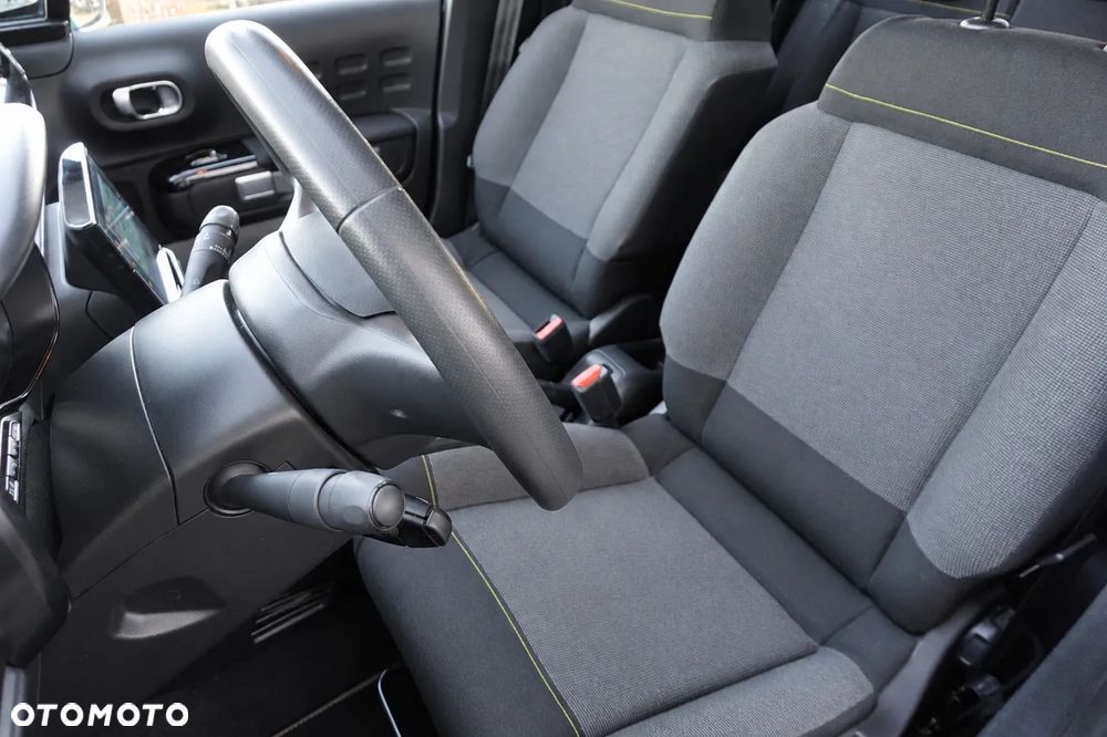 Citroën C3 1.2 PureTech Shine - 26