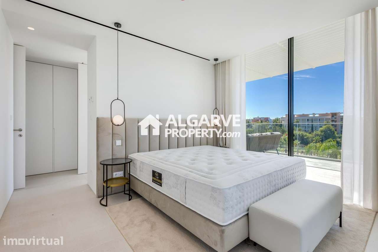 Apartamento T3 em Empreendimento de luxp com vista Golfe em Vilamoura, - Grande imagem: 4/41
