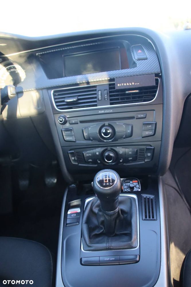 Audi A4 Limousine - 23