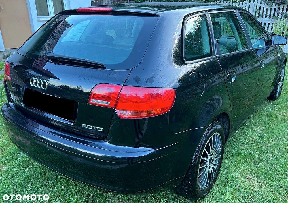 Audi A3 Sportback 2.0 TDI DPF Attraction - 5