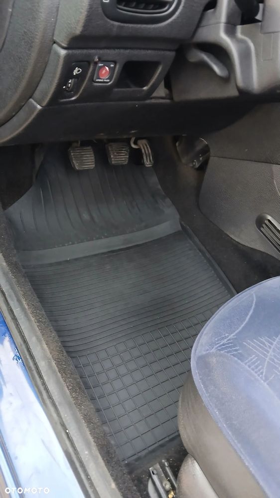 Peugeot 206 1.1 Husky - 10