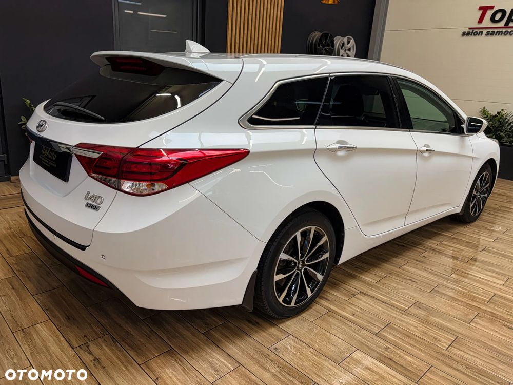 Hyundai i40 Kombi 1.7 CRDi DCT Premium - 8