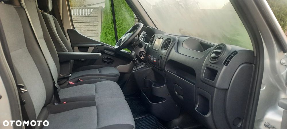 Renault MASTER 2,3 - 9