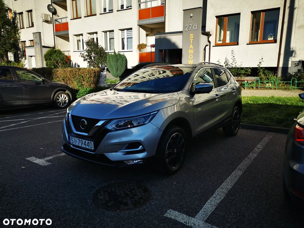 Nissan Qashqai 1.3 DIG-T N-CONNECTA - 1