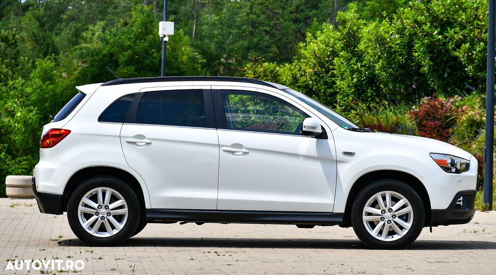 Mitsubishi ASX 1.8 DI-D 4WD Instyle - 9