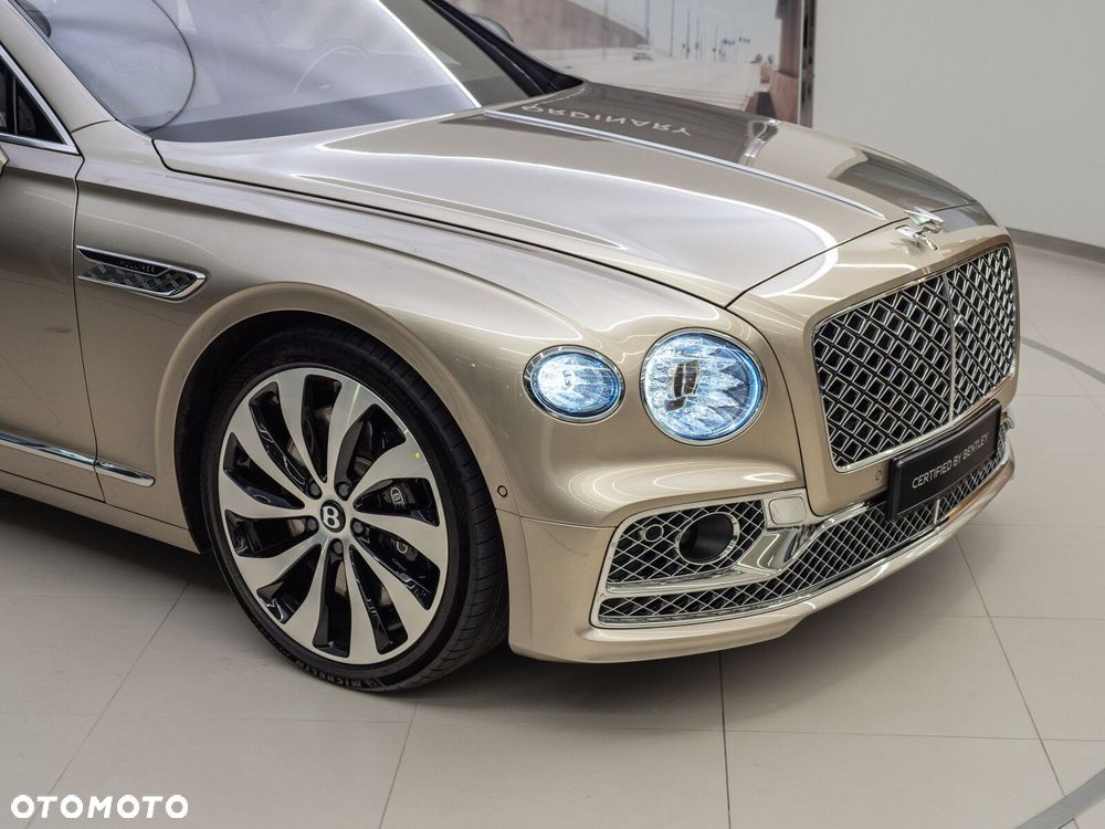Bentley Flying Spur - 23