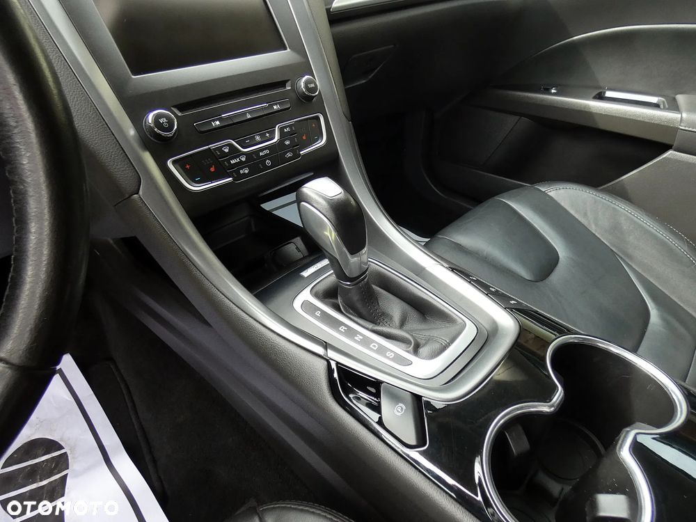 Ford Mondeo - 17