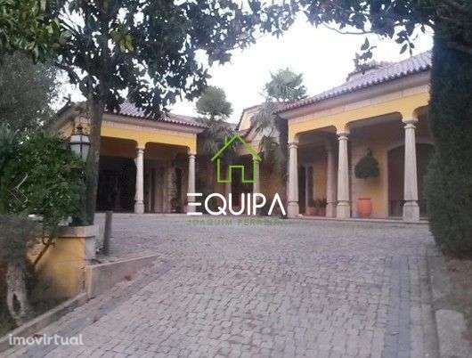 Moradia isolada, Tipologia T-9, na Freguesia de Meinedo, Concelho de L - Grande imagem: 2/11