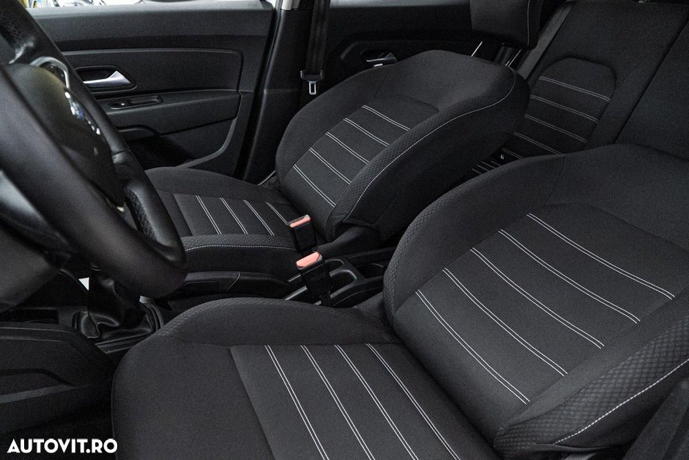 Dacia Duster 1.5 Blue dCi 4WD Comfort - 14