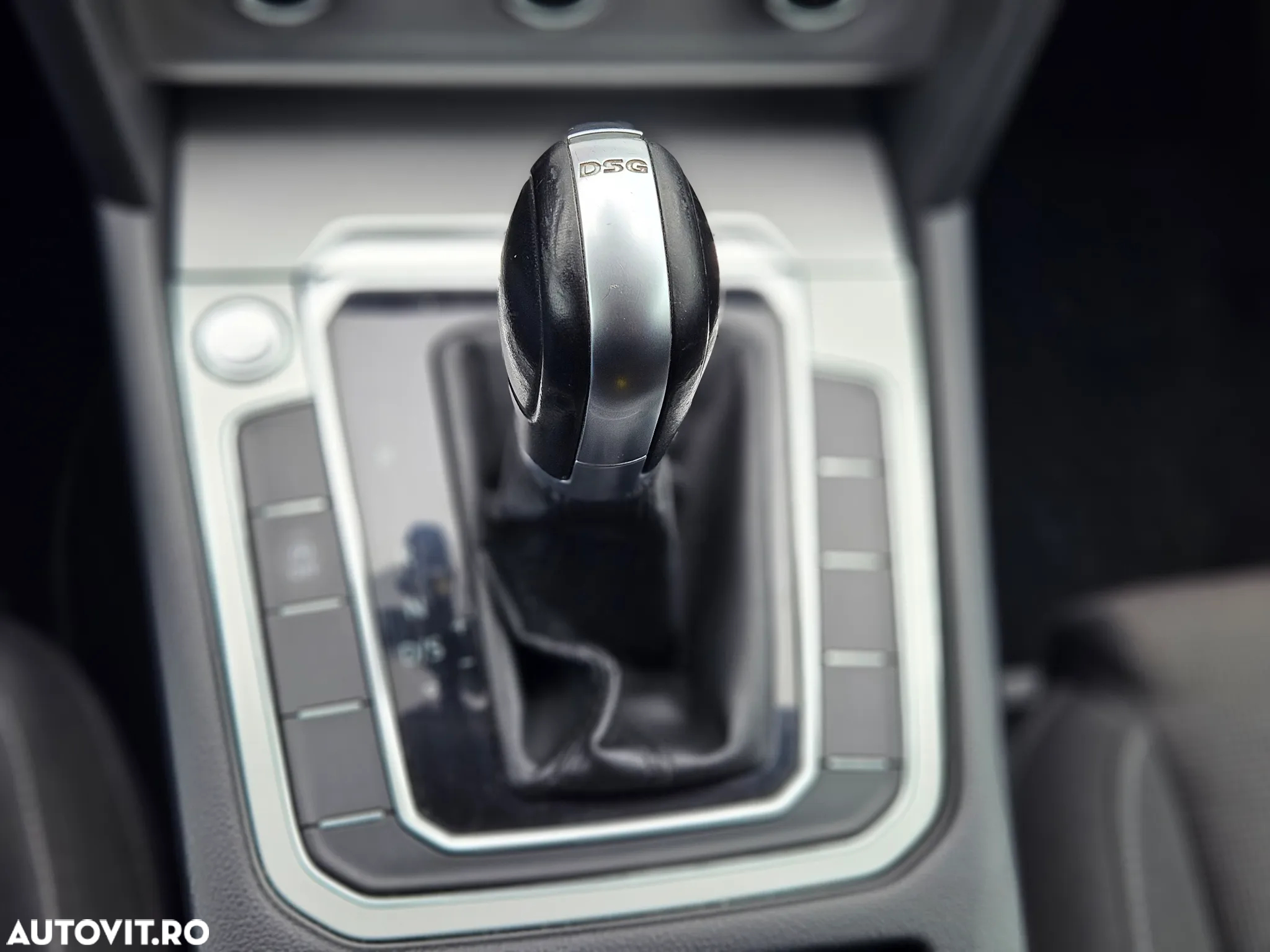 Volkswagen Passat - 9