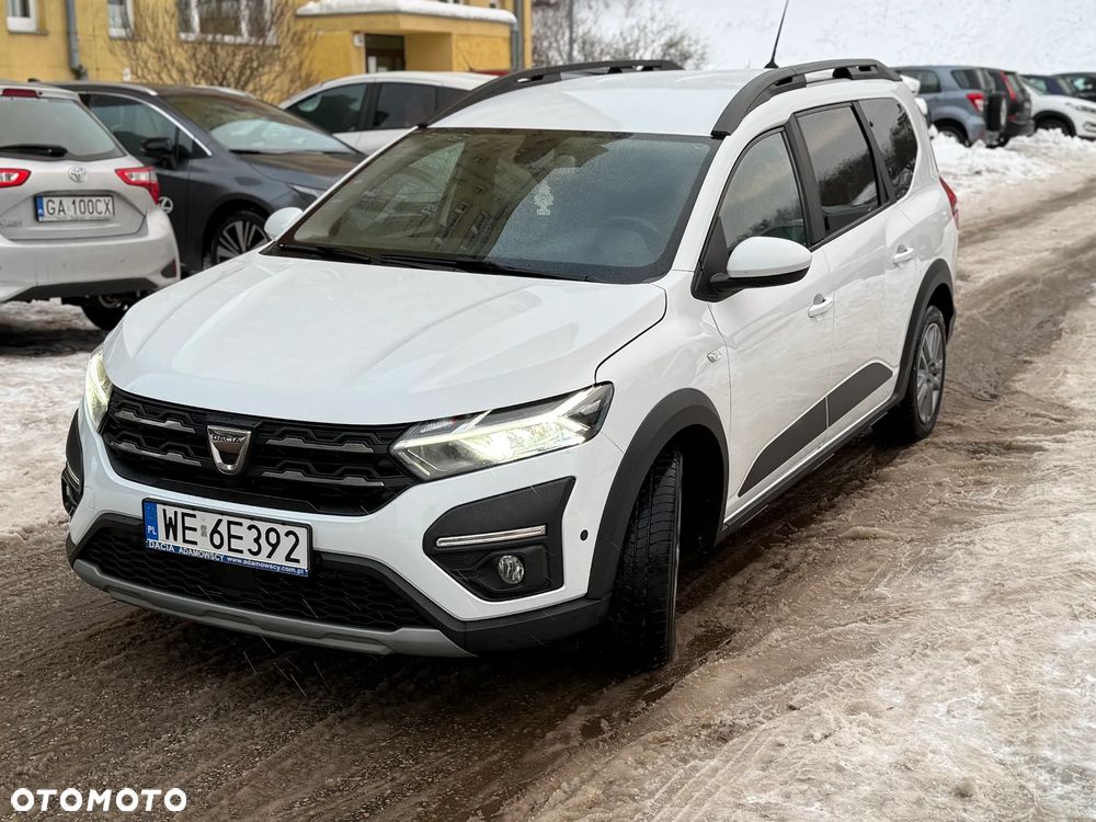 Dacia Jogger 1.0 TCe Comfort 7os - 12