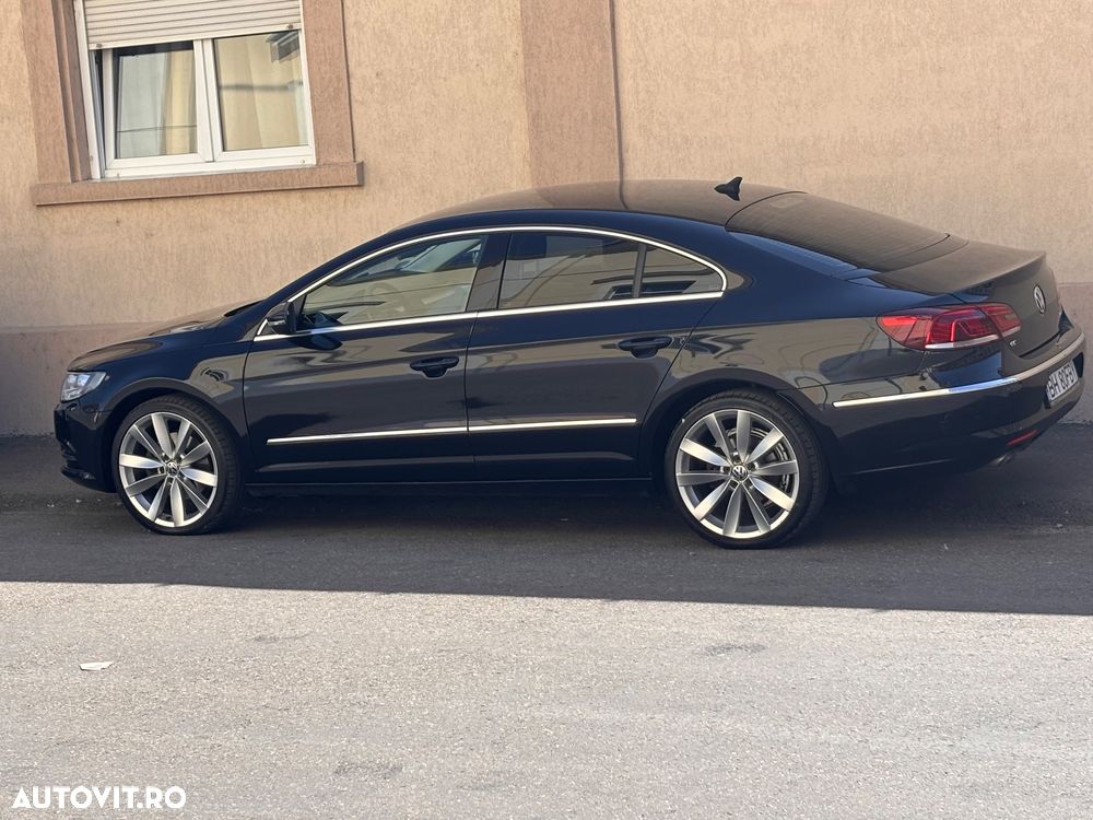 Volkswagen Passat 2.0 TDI BlueMotion Technology Highline - 13