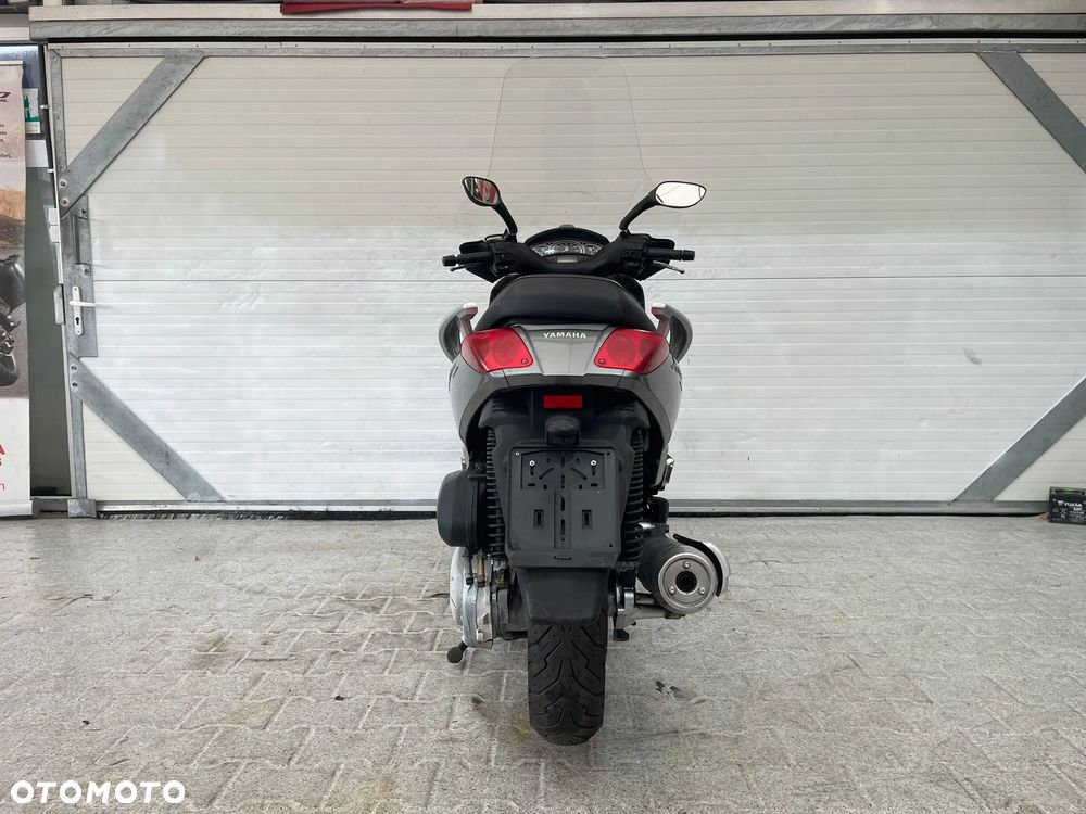 Yamaha X-max - 31