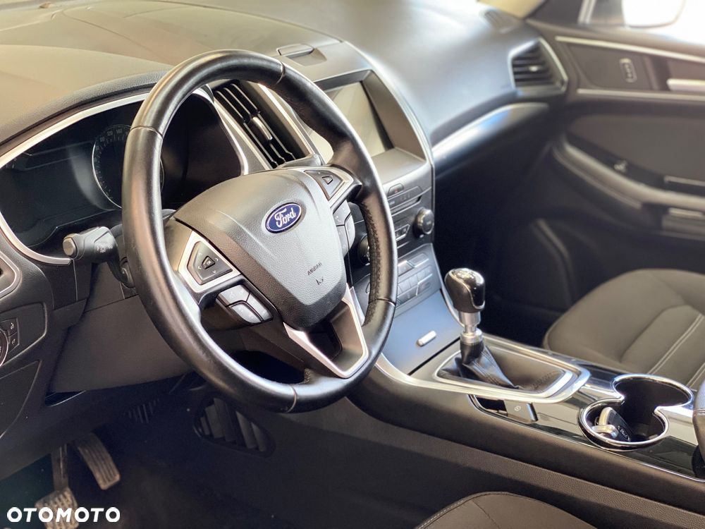 Ford Galaxy 2.0 TDCi Trend - 24