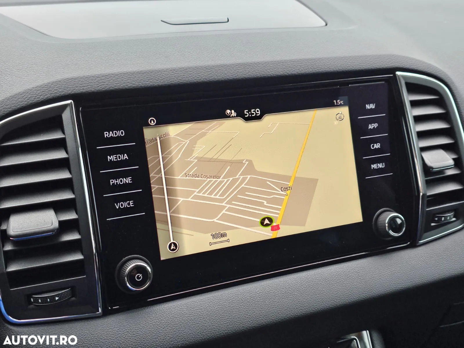 Skoda Karoq 1.5 TSI DSG Sportline - 30