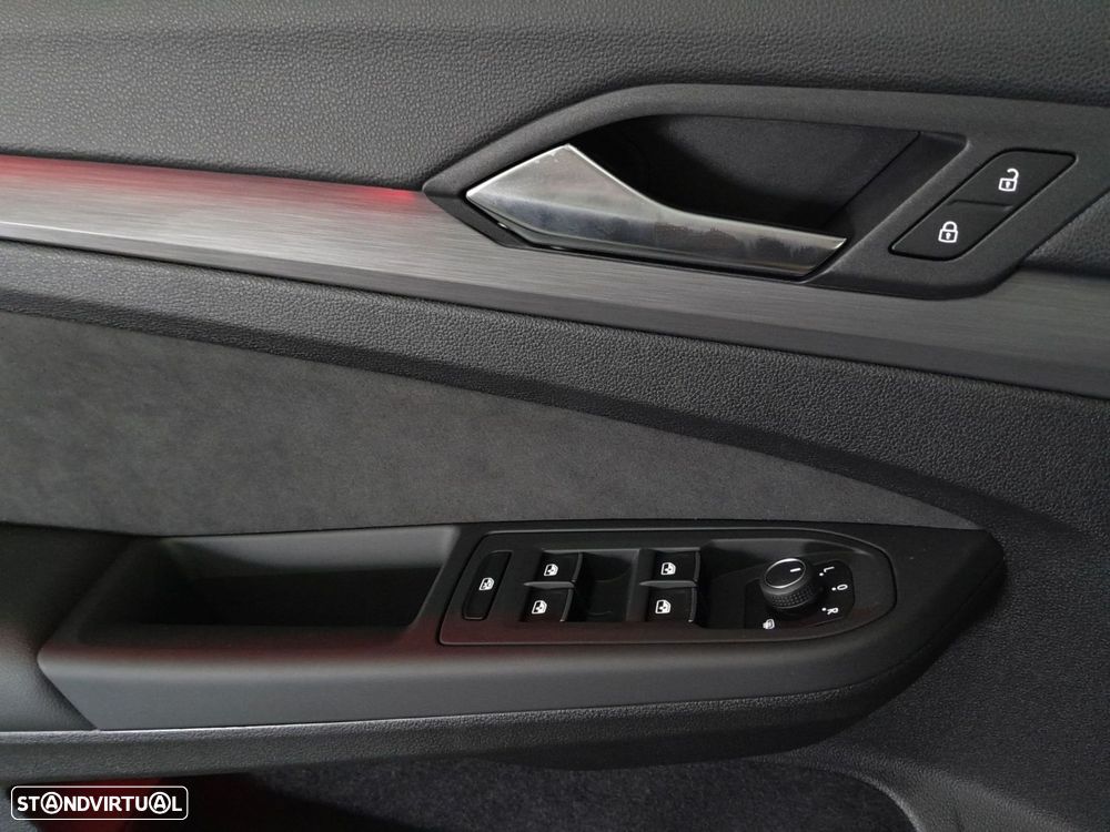 VW Golf 1.4 TSI e-Hybrid DSG - 20