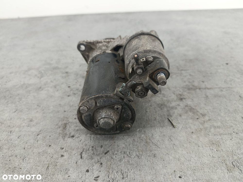 ROZRUSZNIK OPEL VECTRA C 001107435 BOSCH 1.8 16V - 5