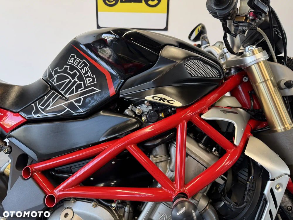 MV AGUSTA Brutale - 12