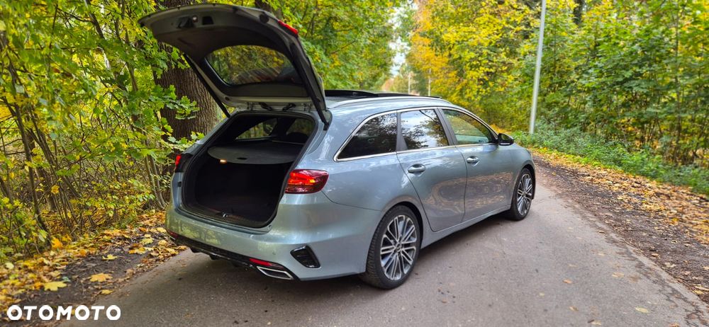 Kia Ceed 1.5 T-GDI DCT7 OPF JBL Sound Edition - 2