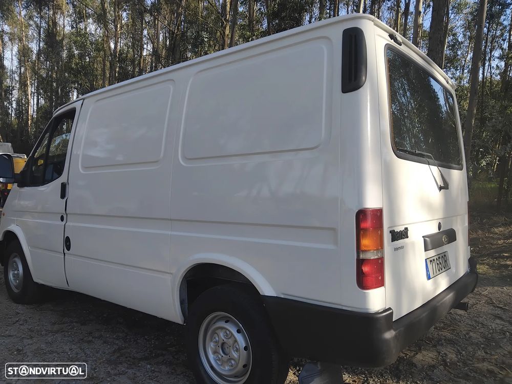 Ford Transit Tourneo 2.5 D LX Curta - 3