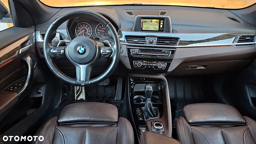 BMW X1 xDrive28i Sport Line - 13