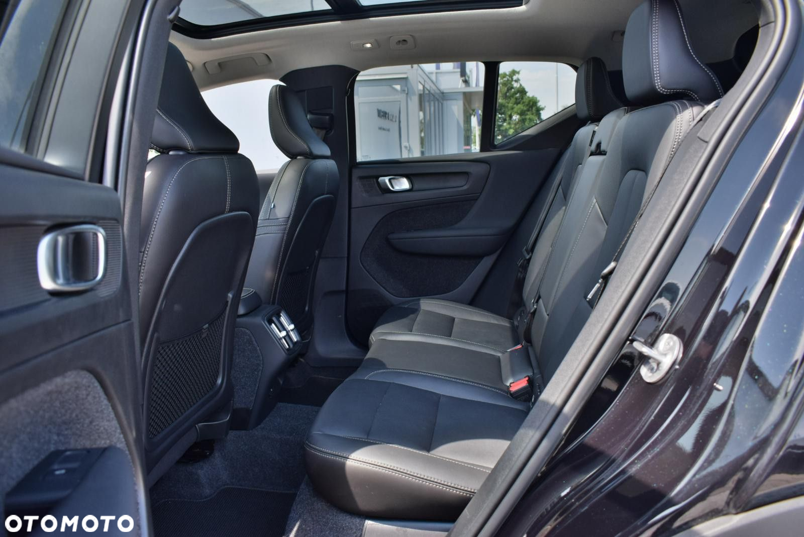 Volvo XC 40 - 23