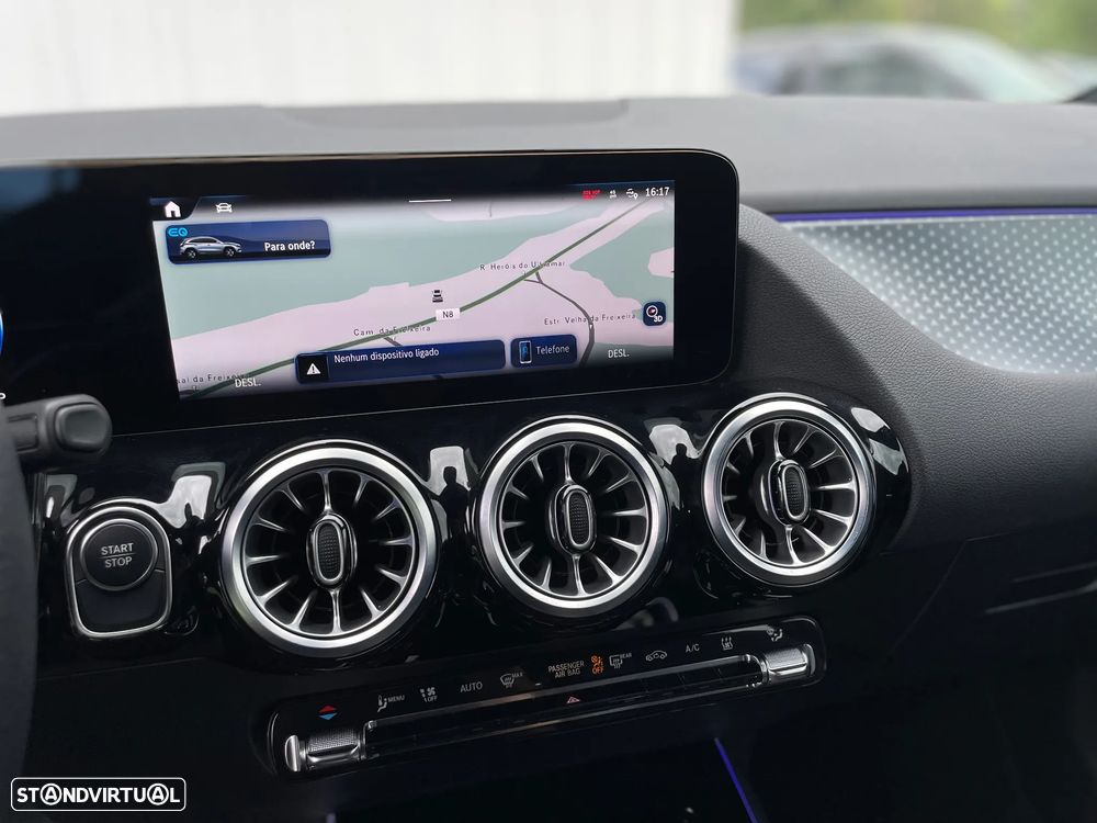 Mercedes-Benz EQA 250 - 18