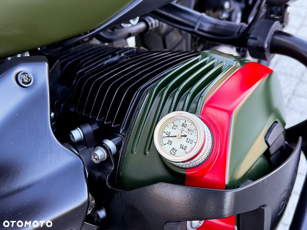 BMW R - 19