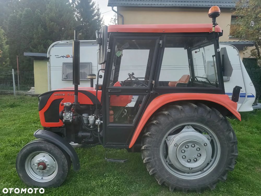 Ursus C330 - 3