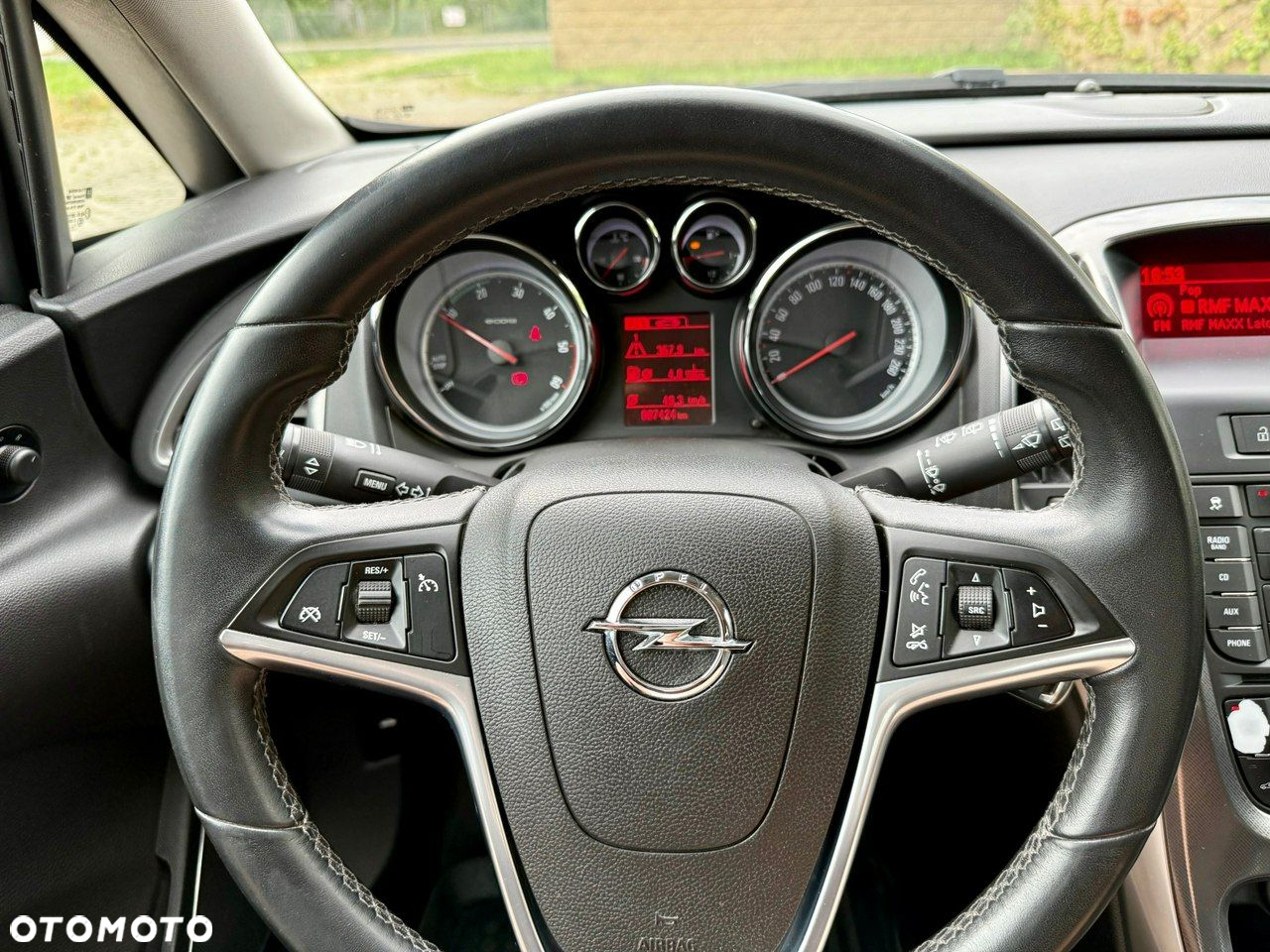 Opel Astra 1.7 CDTI DPF ecoFLEX Start/Stop Color Edition - 9