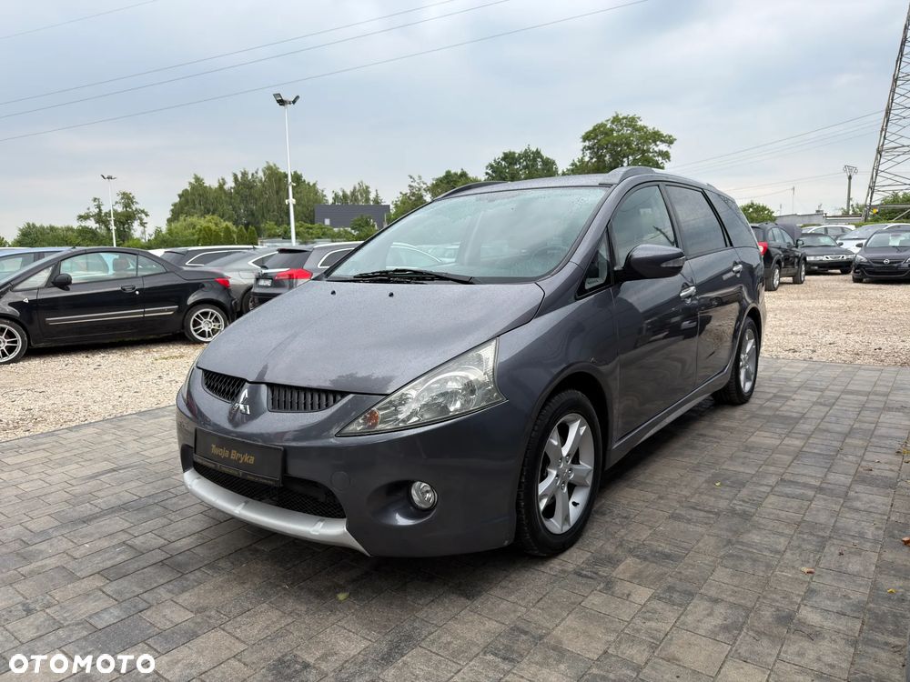 Mitsubishi Grandis 2.4 Motion - 11