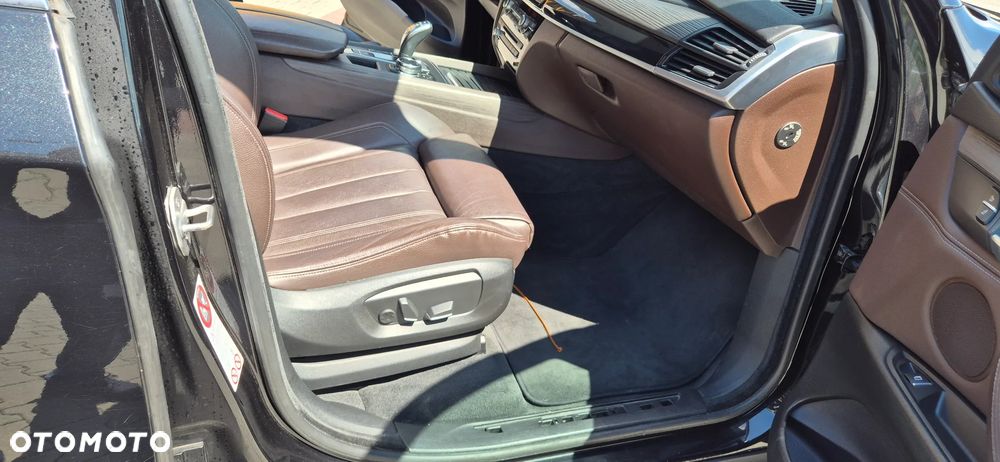 BMW X5 - 16