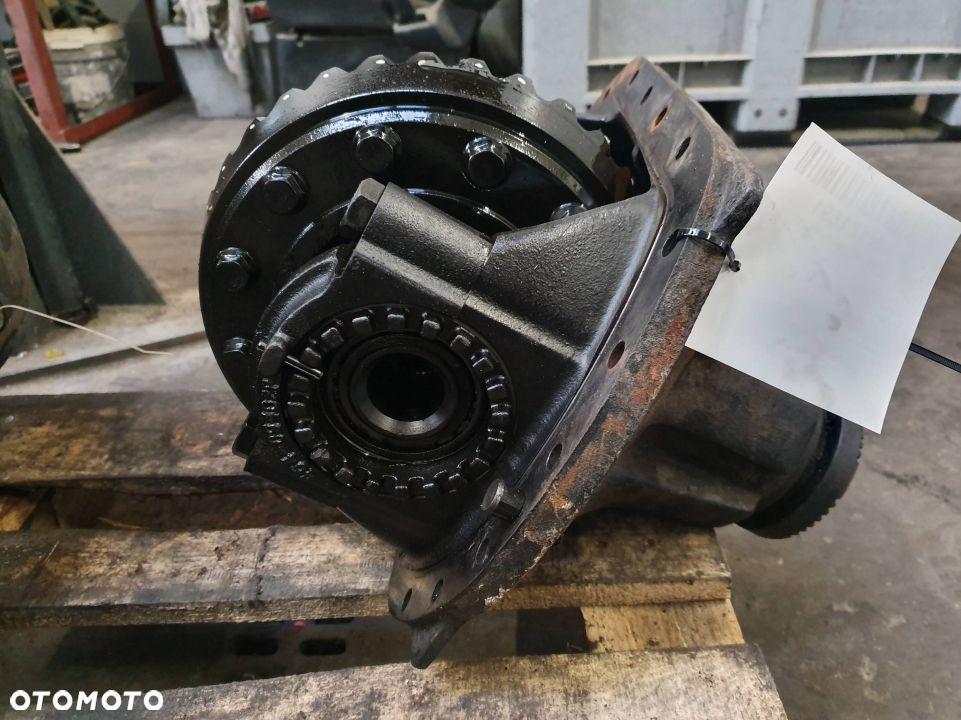 WKŁAD MOSTU PRZÓD JCB FASTRAC 3230 33/11 - 4