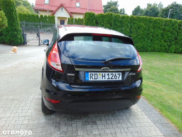 Ford Fiesta 1.5 TDCi Champions Edition - 6