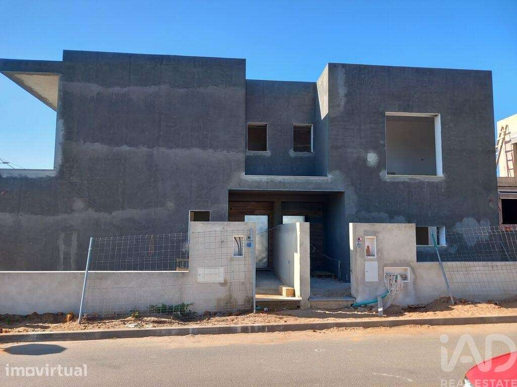 Casa / Villa T4 em Fernão Ferro de 125,00 m2 - Grande imagem: 4/30